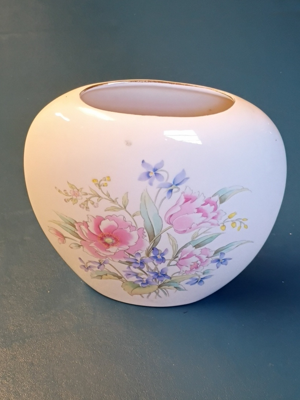 Japna White Porcelain Vase with Pink and Blue Floral Design